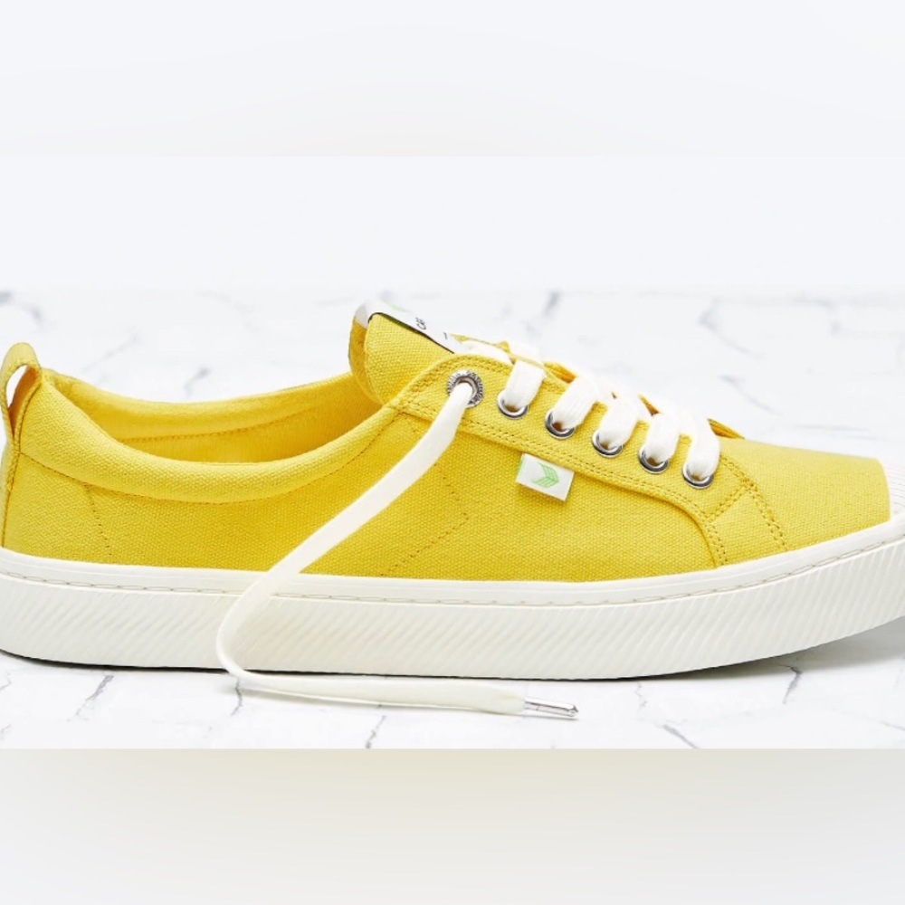 CARIUMA Shoes YELLOW Canvas Sneakers Women's Size 8  OCA Low *PRIMO*